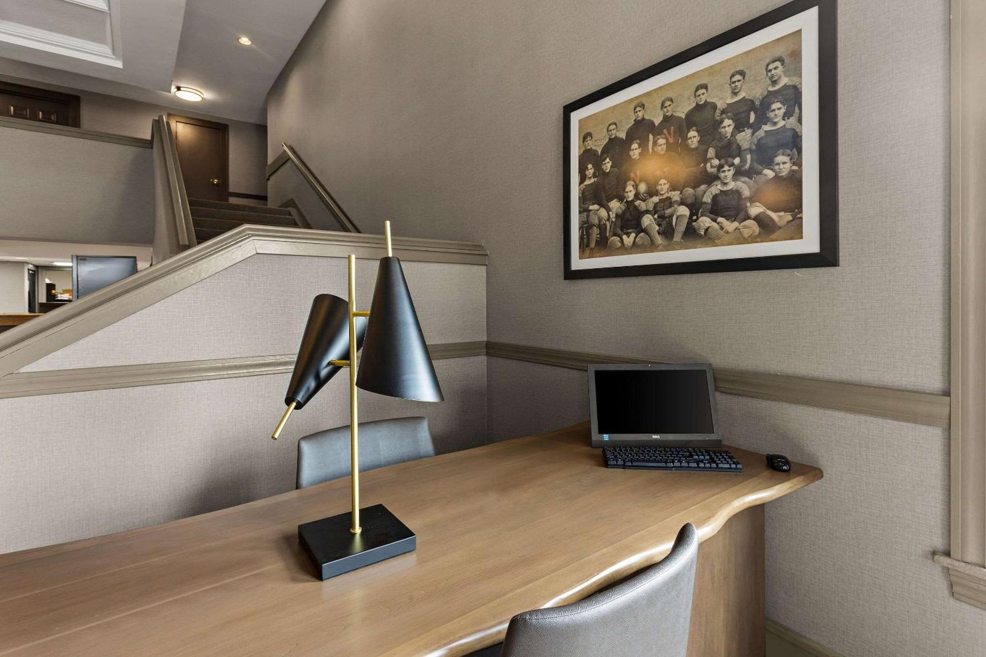 The Clover Hotel, Ascend Hotel Collection Саут-Бенд Экстерьер фото