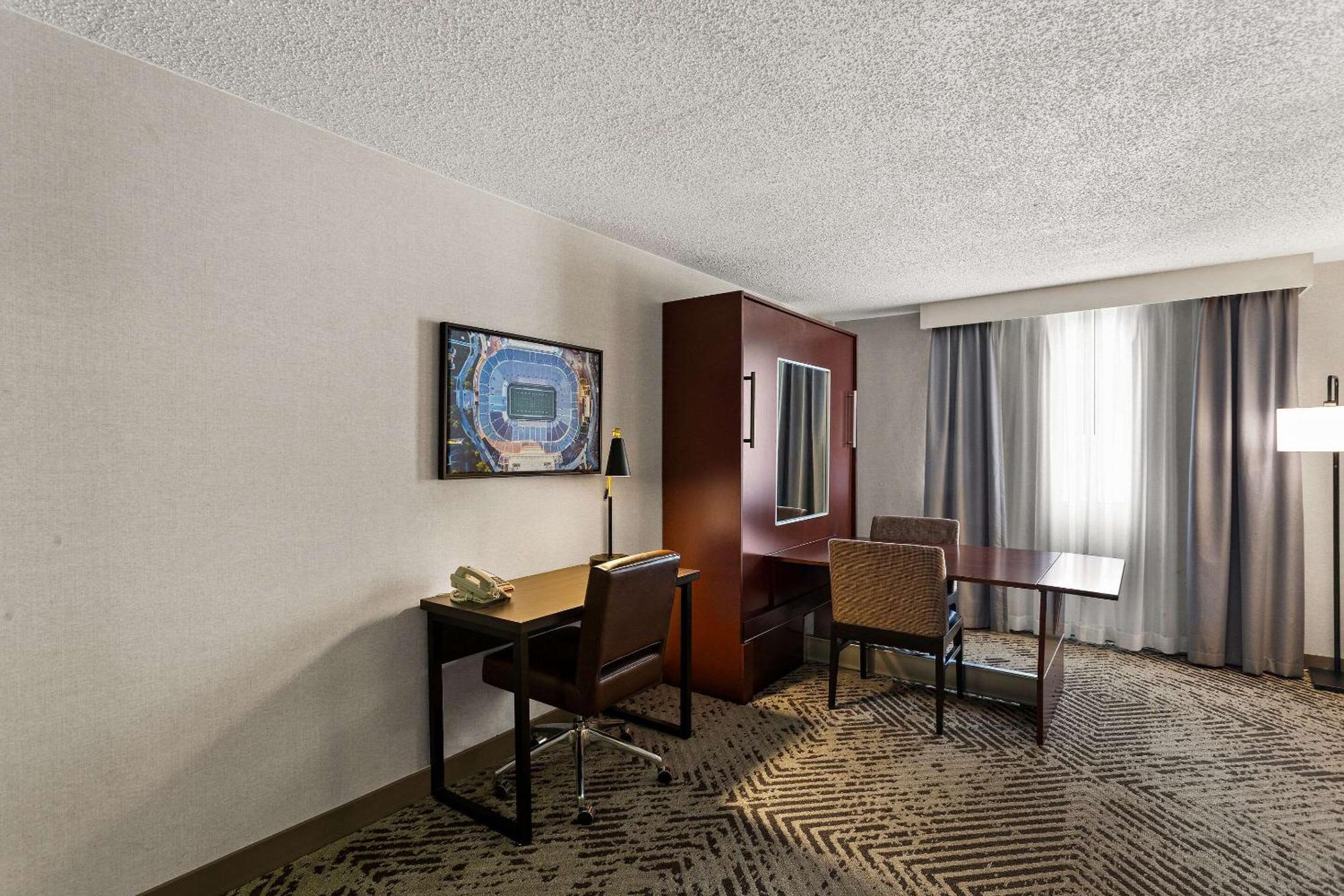 The Clover Hotel, Ascend Hotel Collection Саут-Бенд Экстерьер фото