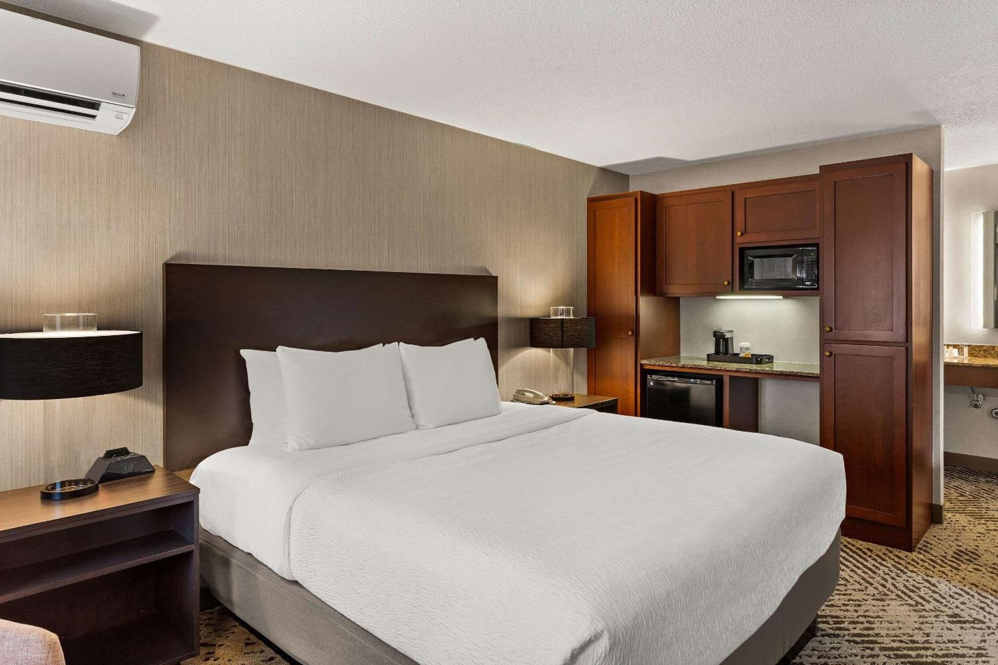 The Clover Hotel, Ascend Hotel Collection Саут-Бенд Экстерьер фото